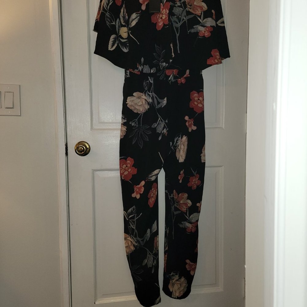 Jumpsuit - Picture 2 of 4